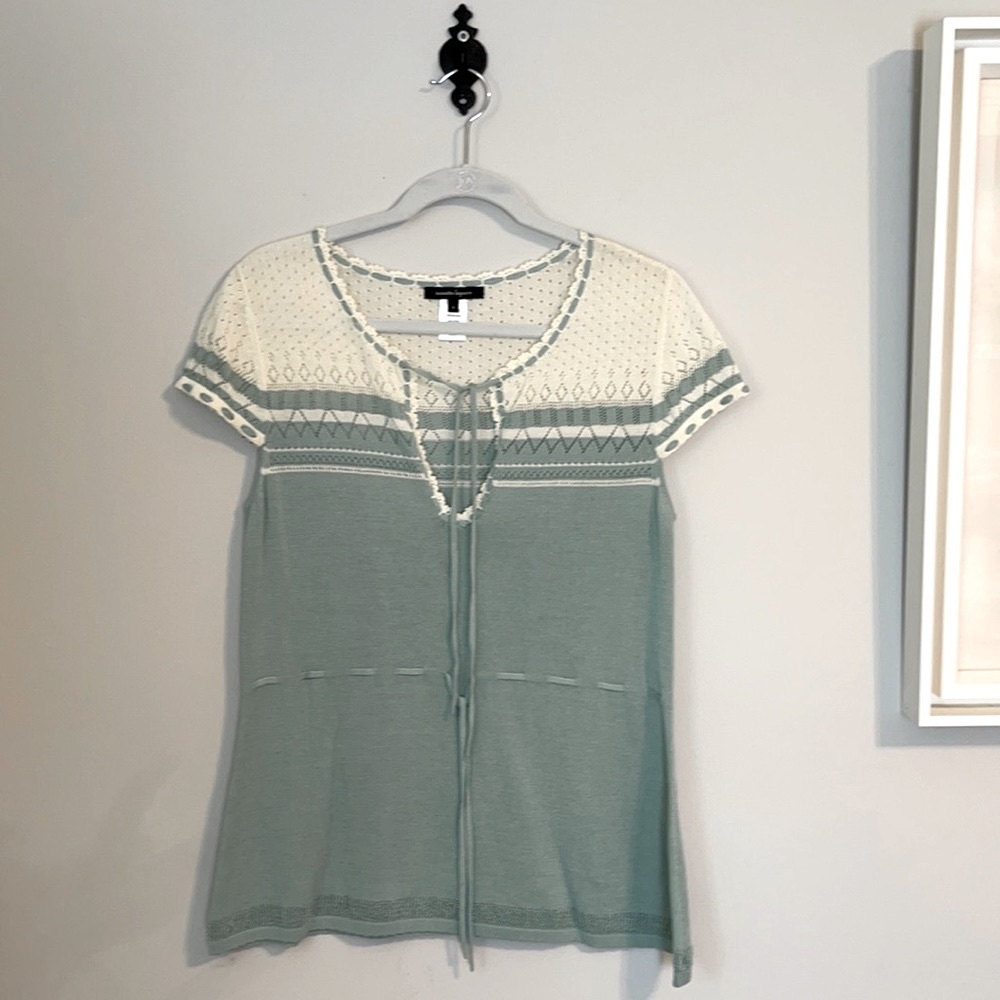 NWOT Nanette Lepore light weight knit top size L
